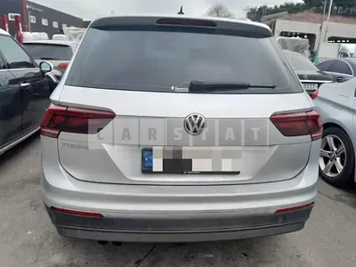 Photo 1 of 15: 2020 Volkswagen Tiguan 2.0 TDI — Korean insurance auction