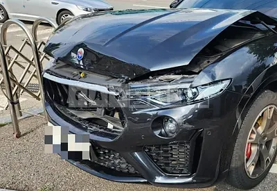 Photo 1 of 18: 2019 Maserati Levante, VIN ZN661XUG9KX326556 — Korean insurance auction