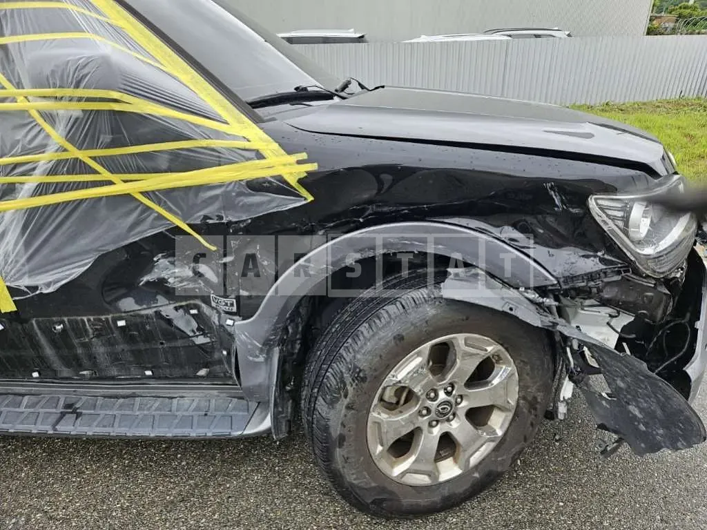 Photo 2 of 16: 2017 Kia Mojave, VIN KNAKM814DHA161842 — Korean insurance auction