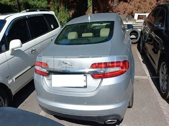 Photo 2 of 9: 2015 Jaguar XF 2.2d, VIN SAJAA05J1FDU77252 — Korean insurance auction