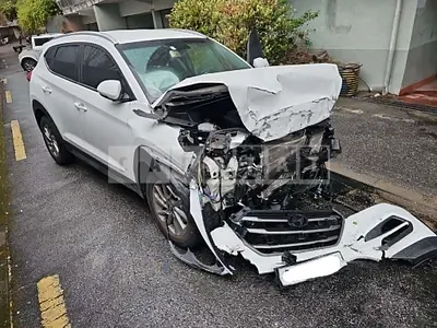 Photo 1 of 15: 2016 Hyundai Tucson, VIN KMHJ381ADGU070002 — Korean insurance auction