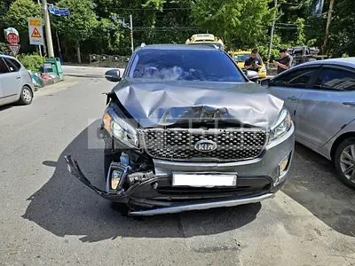 Photo 1 of 13: 2015 Kia Sorento, VIN KNAPK81ADFA109921 — Korean insurance auction