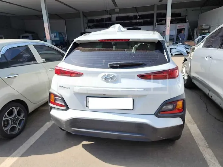 Photo 2 of 15: 2020 Hyundai Kona, VIN KMHK4815GLU534326 — Korean insurance auction