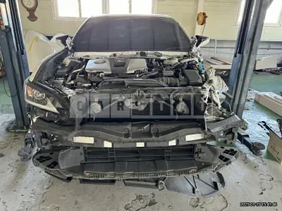 Photo 1 of 11: 2019 Lexus ES300h — Korean insurance auction
