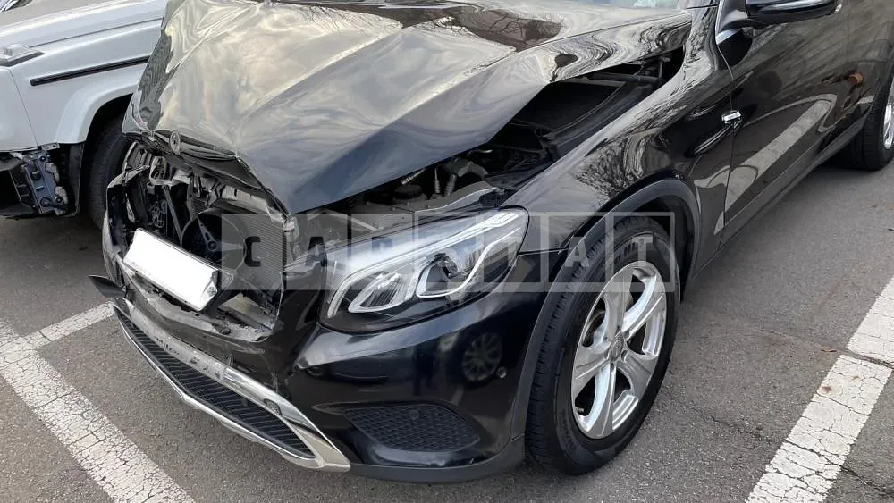 Photo 2 of 14: 2016 Mercedes-Benz GLC220d, VIN WDC0G0FBXGF037644 — Korean insurance auction