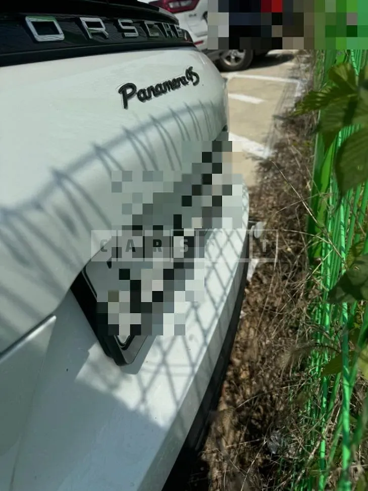 Photo 3 of 3: 2018 Porsche Panamera 4S — Korean insurance auction