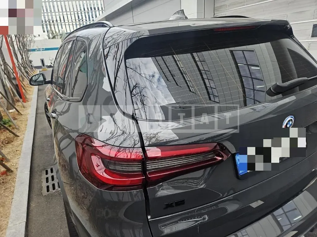 Photo 2 of 31: 2022 BMW X5 xDrive40d, VIN WBATH4105N9M98093 — Korean insurance auction
