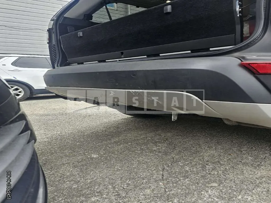 Photo 2 of 12: 2019 Land Rover Discovery TD6 — Korean insurance auction