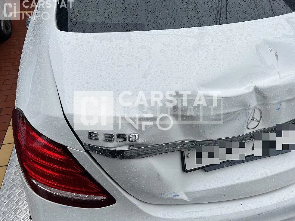 Photo 2 of 6: 2019 Mercedes-Benz E350 4Matic — Korean insurance auction