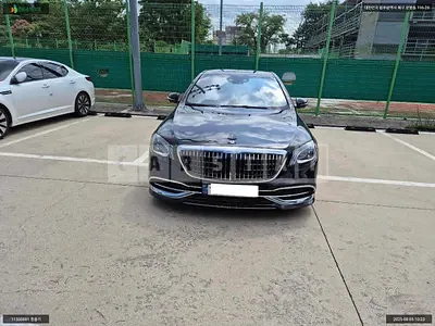 Photo 1 of 12: 2018 Mercedes-Benz Maybach S560, VIN WDDUX8GB0JA397942 — Korean insurance auction