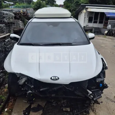 Photo 1 of 29: 2020 Kia Carnival 2.2 — Korean insurance auction