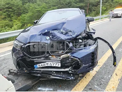 Photo 1 of 15: 2024 BMW X6 M60i xDrive, VIN WBA41EX08R9S43398 — Korean insurance auction