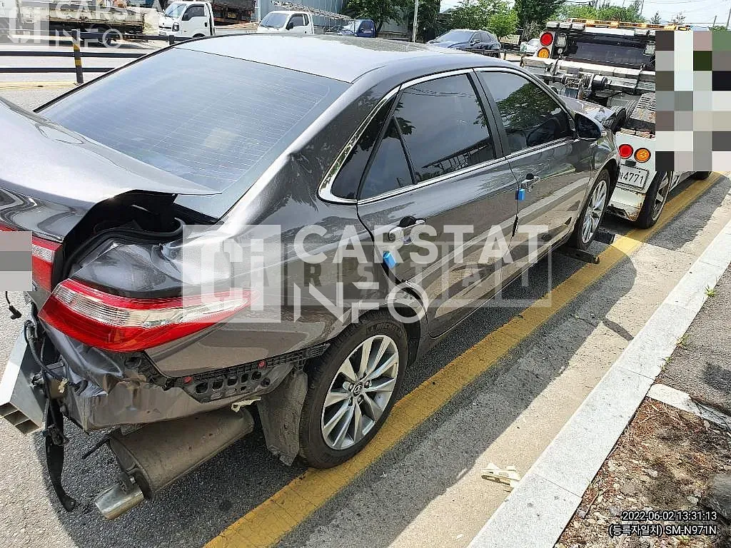 Photo 2 of 6: 2017 Toyota Camry Hybrid, VIN 4T1BD1FK2HU225709 — Korean insurance auction