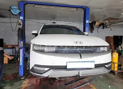 Photo 1 of 17: 2022 Hyundai Modern Ionic 5, VIN KMHKN81AFNU037426 — Korean insurance auction