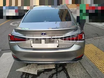 Photo 1 of 15: 2021 Lexus ES300h, VIN JTHBA1C16M2005275 — Korean insurance auction
