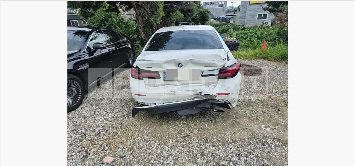 Photo 2 of 17: 2020 BMW 523d xDrive — Korean insurance auction