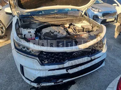 Photo 1 of 15: 2021 Kia Sorento, VIN KNARL81BHMA045671 — Korean insurance auction