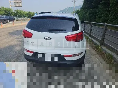 Photo 1 of 5: 2015 Kia Sportage R — Korean insurance auction