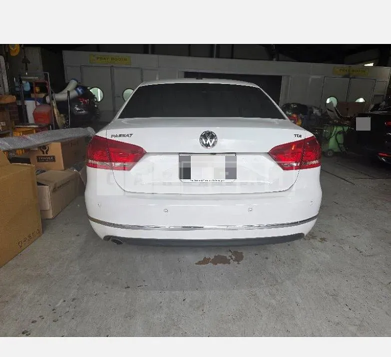Photo 2 of 14: 2015 Volkswagen Passat 2.0 TDI — Korean insurance auction