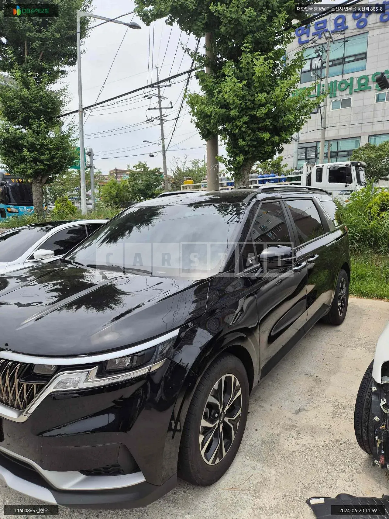 Photo 2 of 15: 2022 Kia Carnival, VIN KNANB813BPS258222 — Korean insurance auction