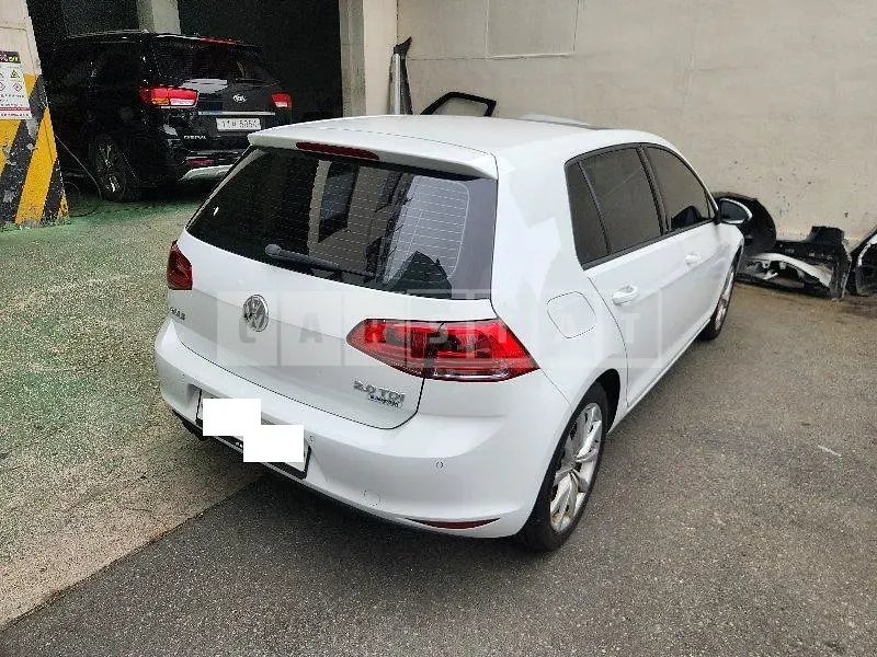 Photo 2 of 26: 2015 Volkswagen Golf 2.0 TDI BMT — Korean insurance auction