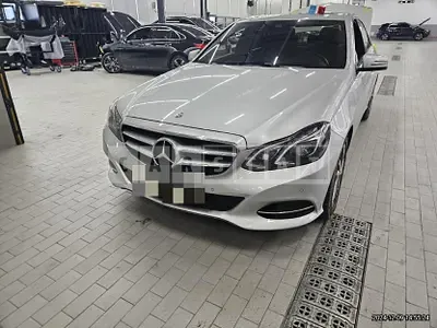 Photo 1 of 19: 2014 Mercedes-Benz E220 CDI — Korean insurance auction