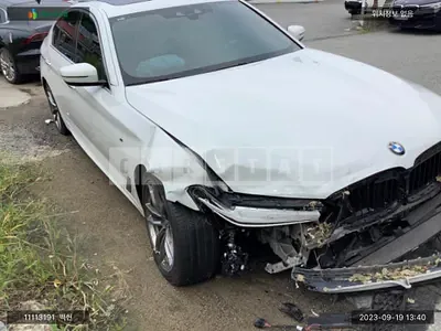 Photo 1 of 12: 2018 BMW 520d xDrive, VIN WBAJC5101JWB86833 — Korean insurance auction