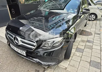 Photo 1 of 27: 2017 Mercedes-Benz E220d — Korean insurance auction