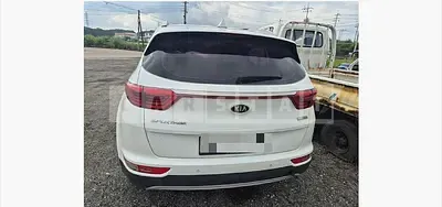 Photo 1 of 19: 2017 Kia Sportage — Korean insurance auction