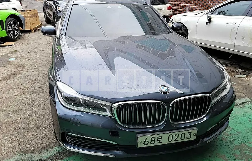Photo 2 of 19: 2016 BMW 730d xDrive, VIN WBA7C4104GG525539 — Korean insurance auction