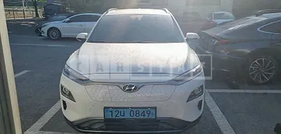 Photo 1 of 48: 2020 Hyundai Kona Electric, VIN KMHK381GFLU070853 — Korean insurance auction