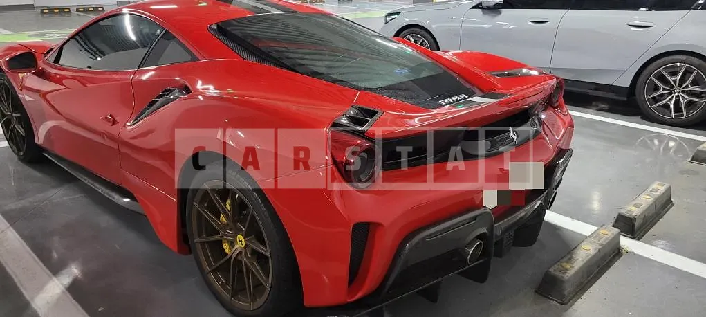 Photo 2 of 9: 2018 Ferrari 488 Gtb — Korean insurance auction