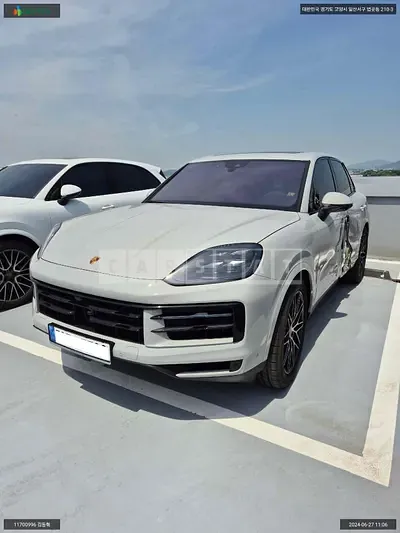 2024 Porsche/Cayenne