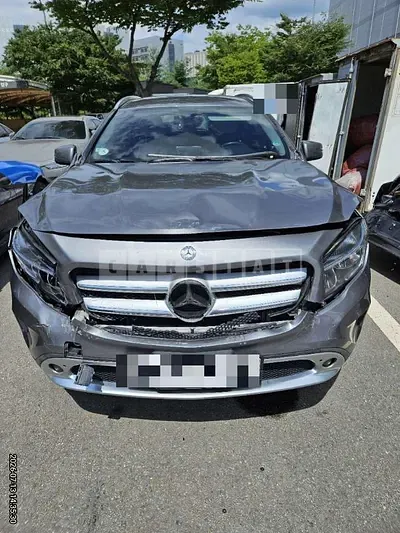 Photo 1 of 29: 2016 Mercedes-Benz GLA250 — Korean insurance auction
