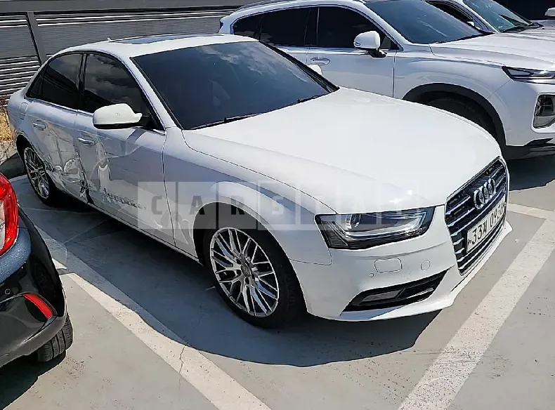 Photo 2 of 12: 2016 Audi A4 30 TDI, VIN WAUZZZ8K6GN016771 — Korean insurance auction