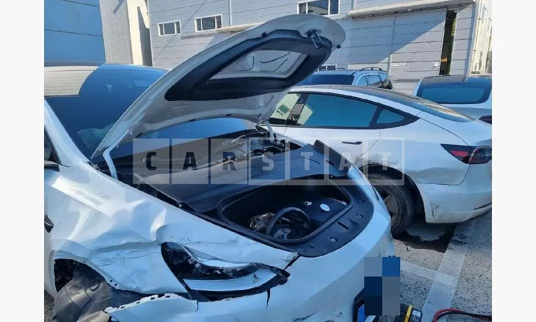 Photo 2 of 62: 2021 Tesla Model Y Standard Range — Korean insurance auction