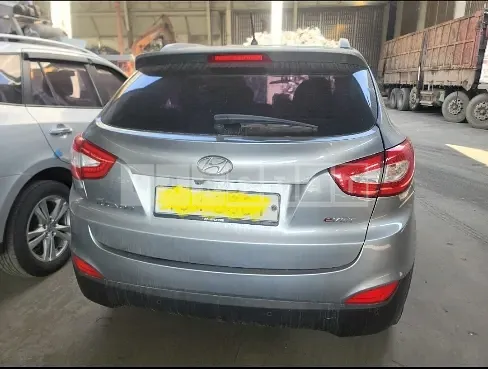 Photo 2 of 5: 2014 Hyundai Tucson, VIN KMHJT81VBFU957488 — Korean insurance auction