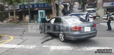 Photo 1 of 15: 2014 Volkswagen Passat 2.0 TDI — Korean insurance auction