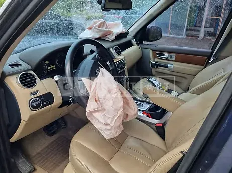 Photo 2 of 9: 2016 Land Rover Discovery 4 3.0 d, VIN SALLAAAG6GA824062 — Korean insurance auction