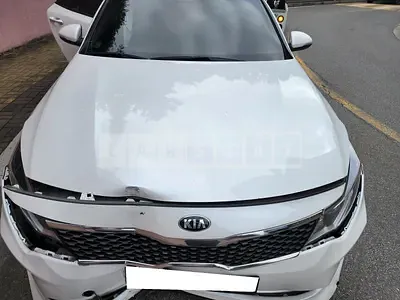Photo 1 of 15: 2016 Kia K5, VIN KNAGX411BGA099993 — Korean insurance auction
