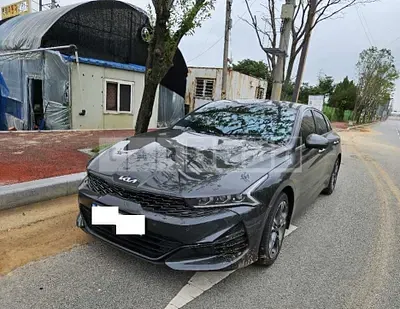 Photo 1 of 16: 2022 Kia K5 — Korean insurance auction