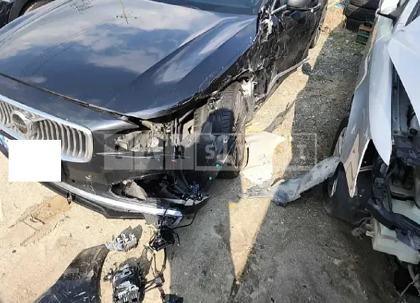 Photo 2 of 29: 2023 Volvo S90B6 AWD, VIN LVYPT0627PP325060 — Korean insurance auction