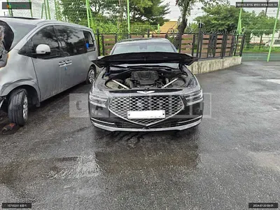 Photo 1 of 14: 2019 Hyundai Genesis /G90, VIN KMHG241ADKU062327 — Korean insurance auction