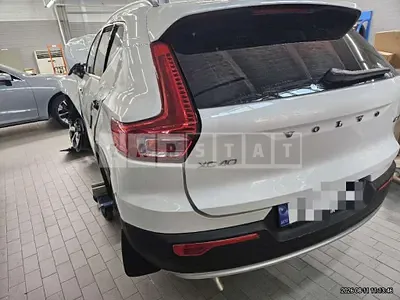 Photo 1 of 19: 2026 Volvo XC40B4 AWD — Korean insurance auction