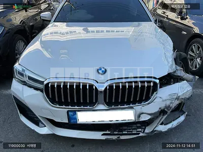 Photo 1 of 24: 2022 BMW 520i, VIN WBA11BH09NCJ78977 — Korean insurance auction