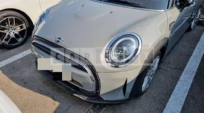 Photo 1 of 22: 2021 MINI 미니 쿠퍼 파이브-도어 — Korean insurance auction