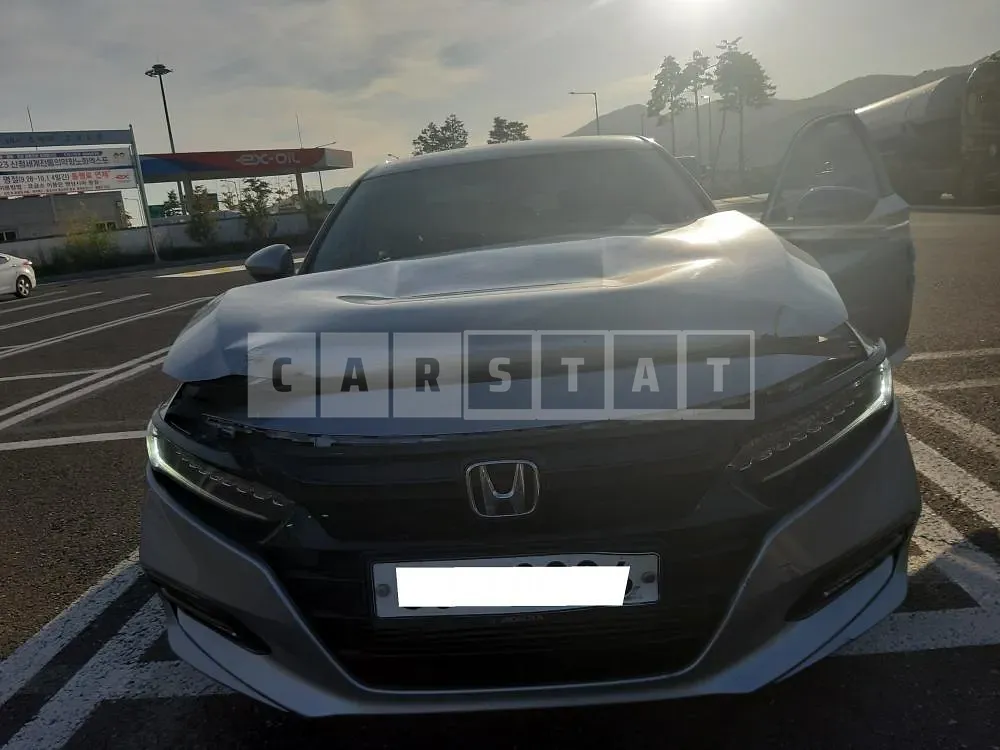 Photo 2 of 15: 2018 Honda Accord 1.5 Turbo, VIN 1HGCV1650JA511372 — Korean insurance auction