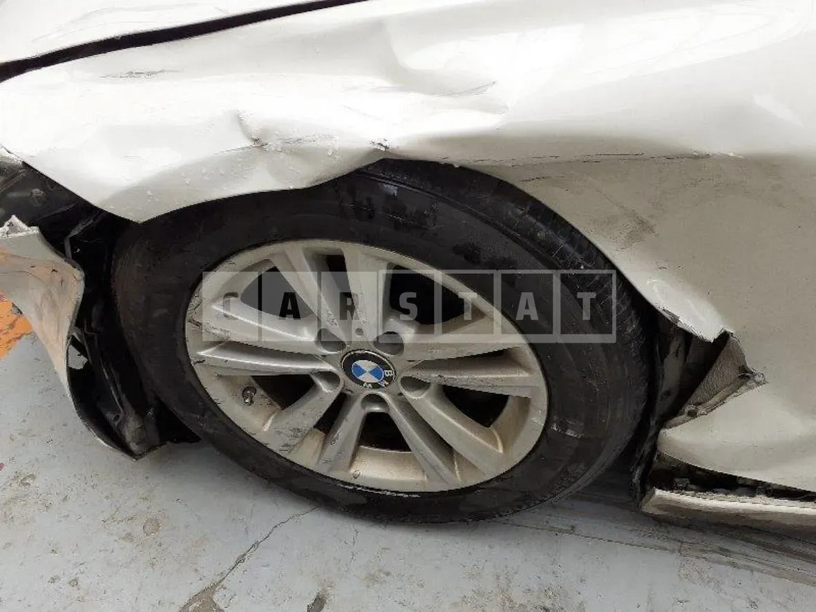 Photo 2 of 33: 2015 BMW 320d EfficientDynamics — Korean insurance auction