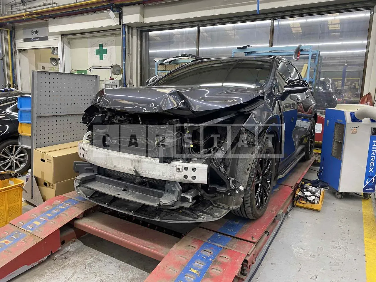 Photo 2 of 10: 2022 Lexus Nx 450h, VIN JTJKKAFZ7N2010810 — Korean insurance auction