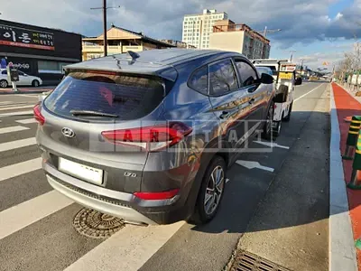 Photo 1 of 9: 2018 Hyundai Tucson, VIN KMHJ2815GJU645728 — Korean insurance auction